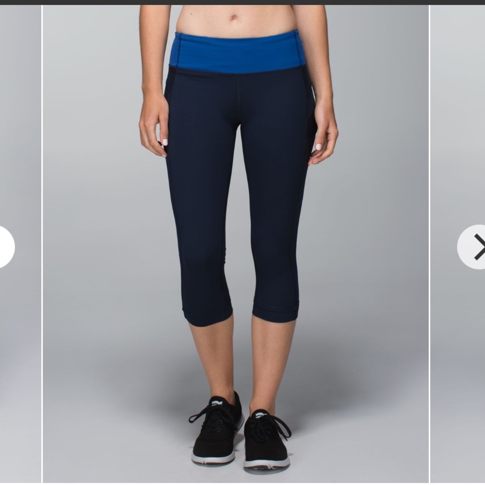 Lululemon Illumina Crop Mesh Panels Inkwell / Rugged Blue 4 Compression Active
